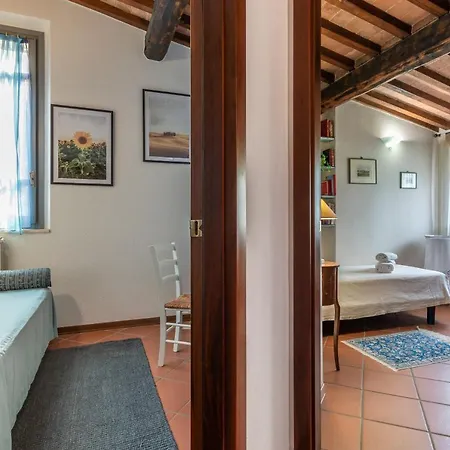 Apartment Tuscany Balcony: Crete Senesi *