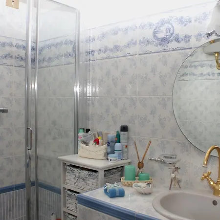 Tuscany Balcony: Crete Senesi Apartamento