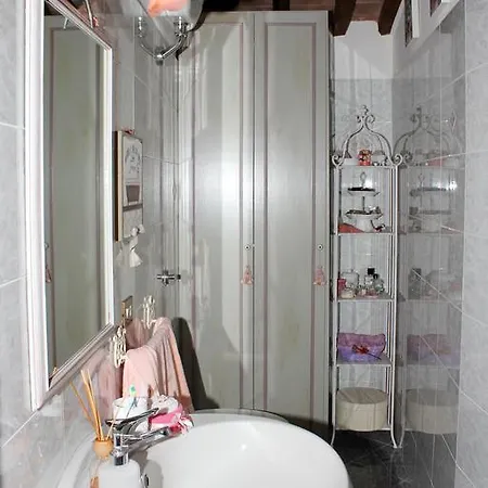 Tuscany Balcony: Crete Senesi *