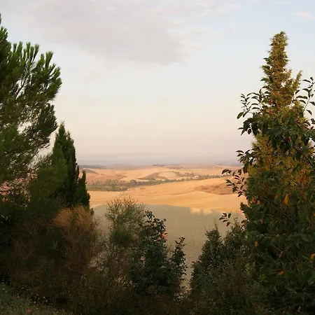 Tuscany Balcony: Crete Senesi Casetta