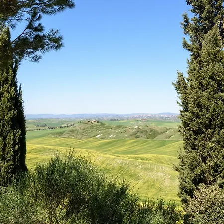 Apartment Tuscany Balcony: Crete Senesi *