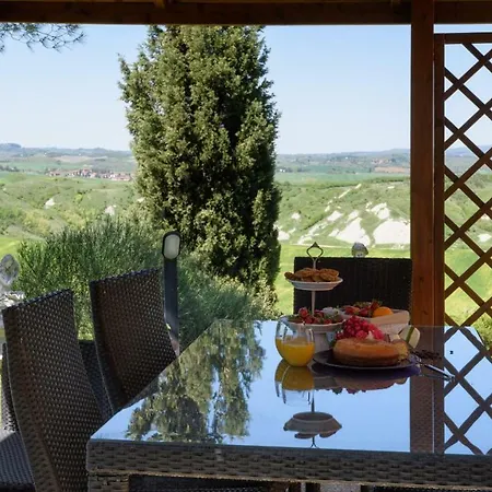 Apartment Tuscany Balcony: Crete Senesi Casetta