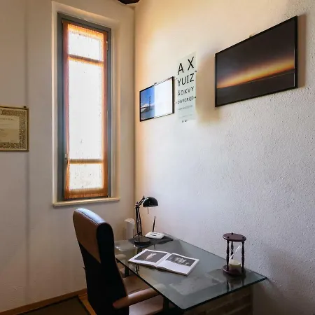 Tuscany Balcony: Crete Senesi